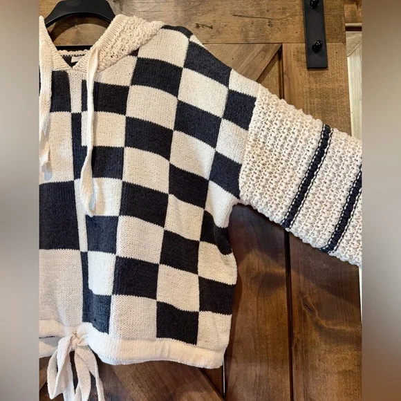 NWOT Mello Brand Hooded Checkered Sweater Sz L - Picture 9 of 16